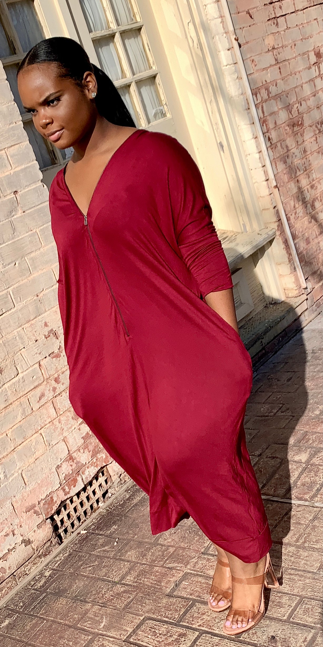 Issa Vibe Zipper Midi Dress | Burgundy