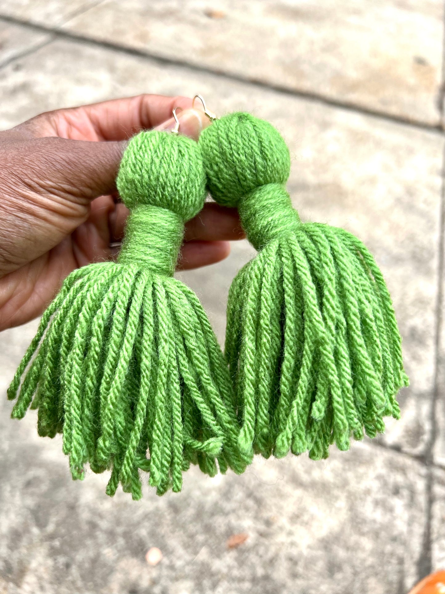 *CUSTOM/MAKE IT YOUR OWN* | REGULAR TASSEL YARN EARRINGS