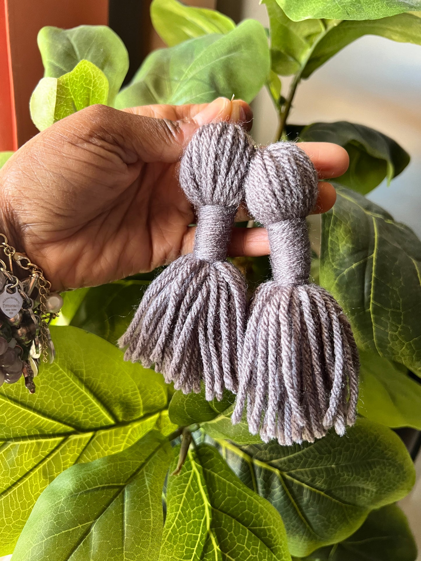 *CUSTOM/MAKE IT YOUR OWN* | REGULAR TASSEL YARN EARRINGS