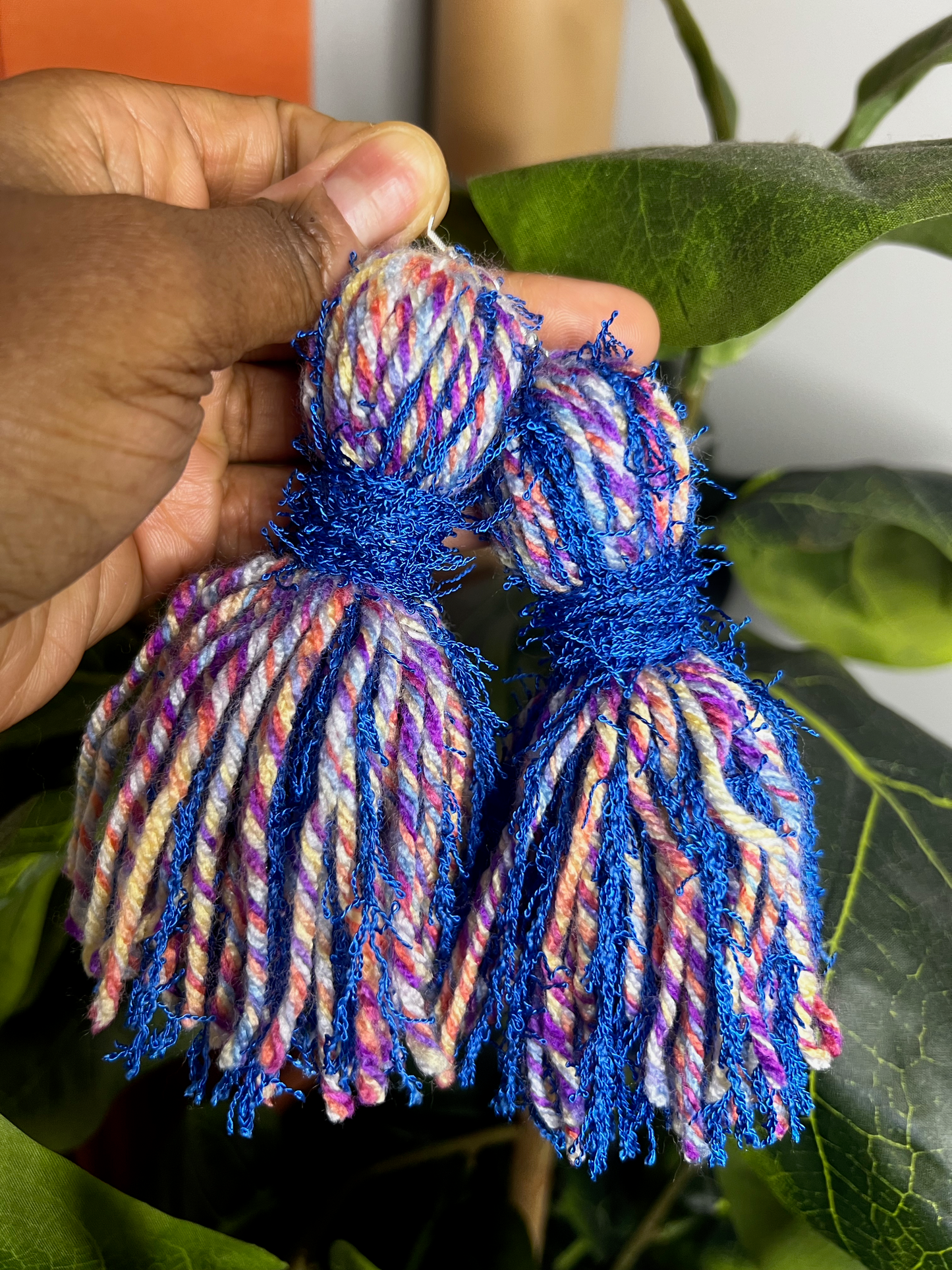 RICH AUNTIE TASSEL EARRINGS | BLUE