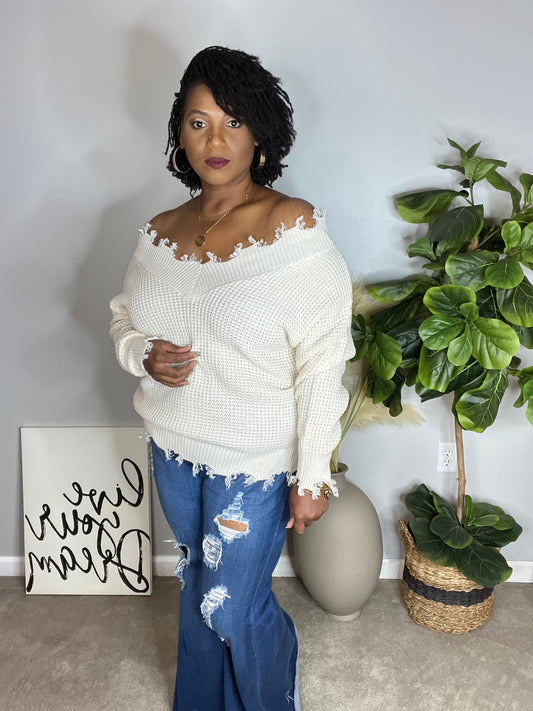 FRAYED OUT V-NECK SWEATER | CREAM