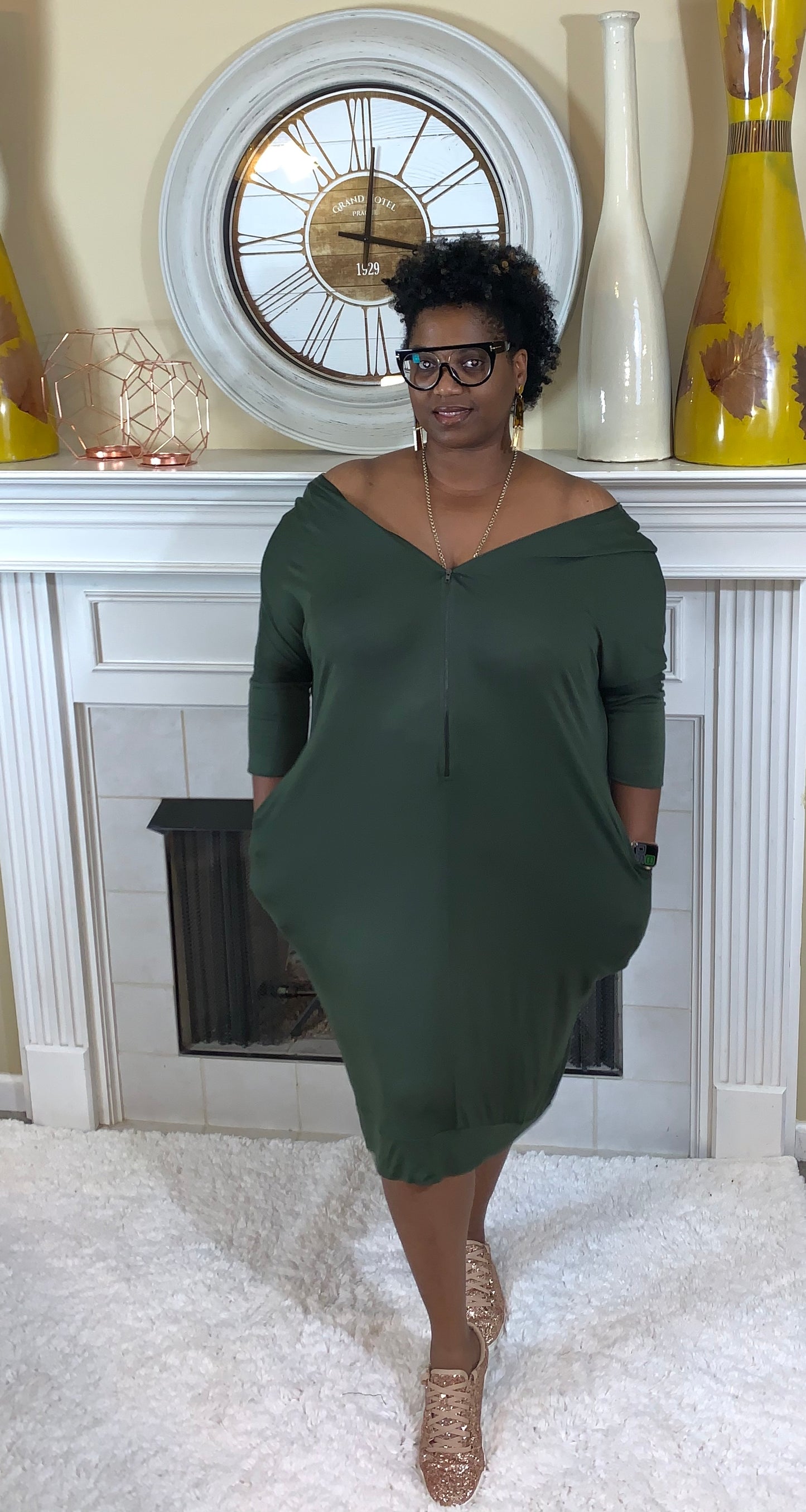 Issa Vibe Zipper Midi Dress | Olive