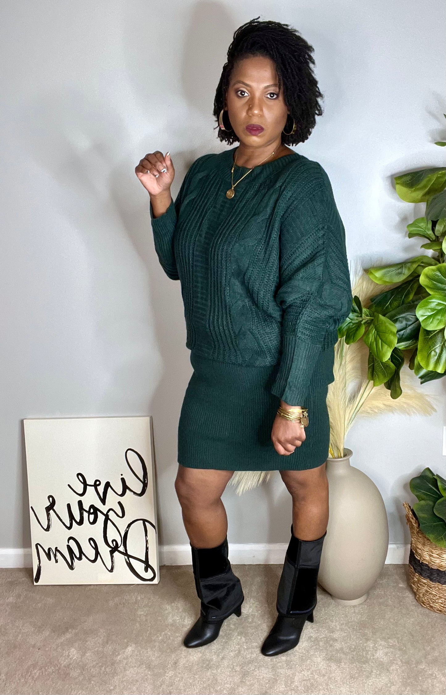 FEELING GREEN DOLMAN SWEATER DRESS | DARK GREEN